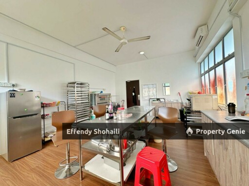 PUTRAJAYA PRESINT 11 SHOP OFFICE CORNER