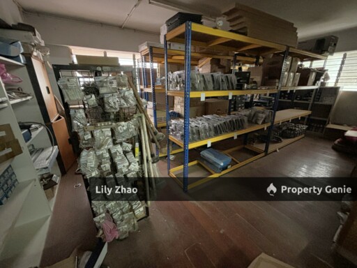 Industrial Warehouses with 3-Storey Showroom & Office Building for Sale, 11,100 sf, 999 years Land @ Bundusan, Penampang, Kota Kinabalu