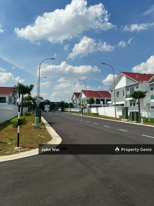 Austin Mutiara Double Storey Cluster Corner Lot House For Sale