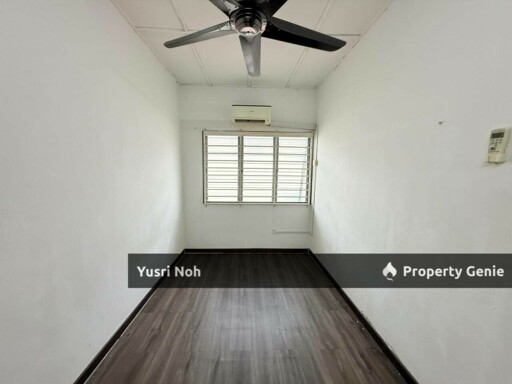 Double Storey Terrace at Taman Lestari Putra, Seri Kembangan