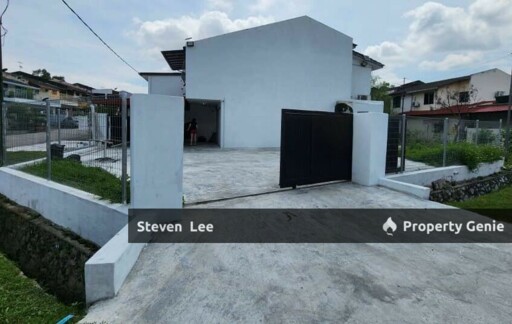 Taman Kajang Baru, Sg Jelok