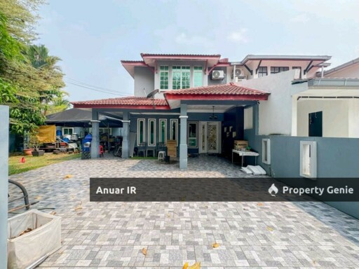 Corner Lot - Double Storey Terrace Taman Lestari Perdana 8,  Seri Kembangan