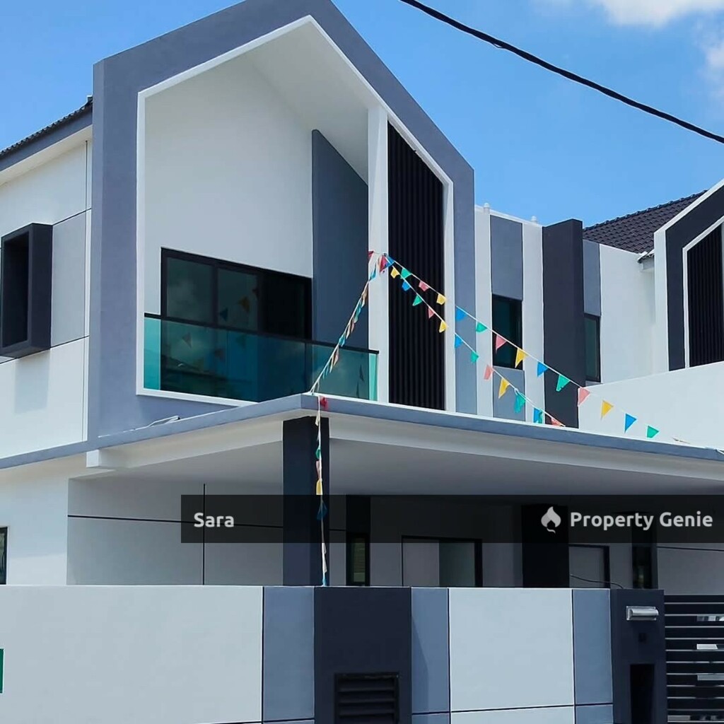 Super SemiD at Pasir Putih Ipoh