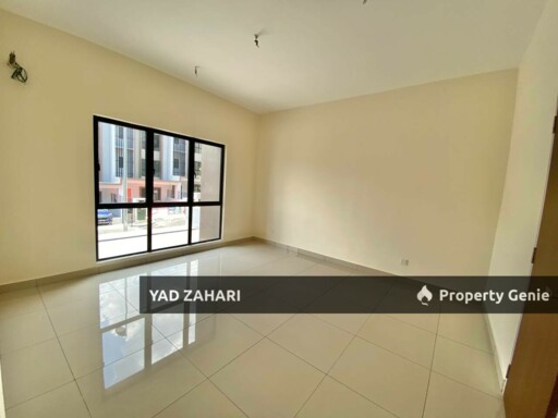 Nassim Heights, Ampang | 3-Storey Link 5 Bedrooms | RM1.2M - Strategic Location & Exclusive Private Road