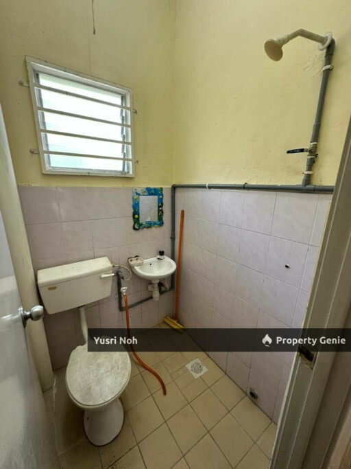 Corner Lot 1-Storey Terrace Taman Lestari Permai, Seri Kembangan