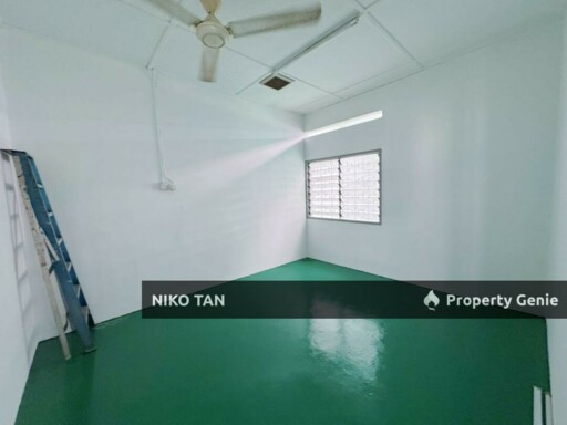 For Sale Taman Kulai Besar @ Jln Jambu Laut Single Storey Large Size