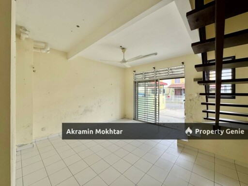 Freehold | Double Storey Terrace Bandar Springhills, Lukut-Port Dickson
