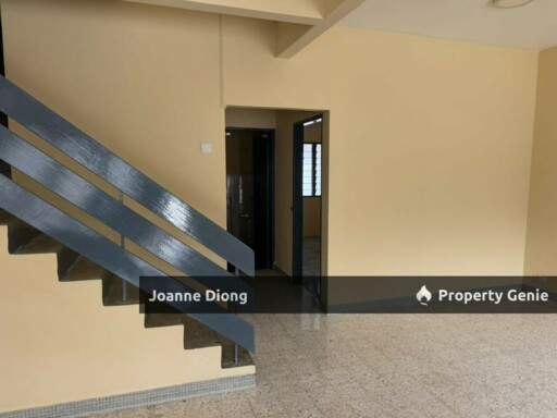 Seapark Double Storey House