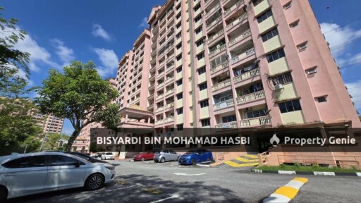 APARTMENT ANGGERIK VILLA 2 BANDAR TEKNOLOGI KAJANG .