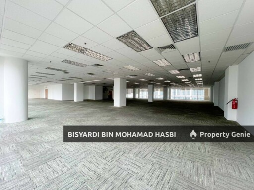 21 FLOORS OFFICE TOWER BUILDING, JALAN TUN RAZAK KUALA LUMPUR .