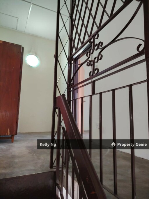Double Sty House At Sek 25 Tmn Sri Muda Shah Alam. For Rent