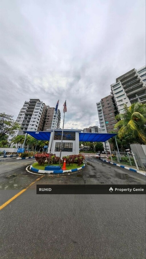 Danga View Apartment JB For Sale | Freehold 3R2B Renovated | Near CIQ