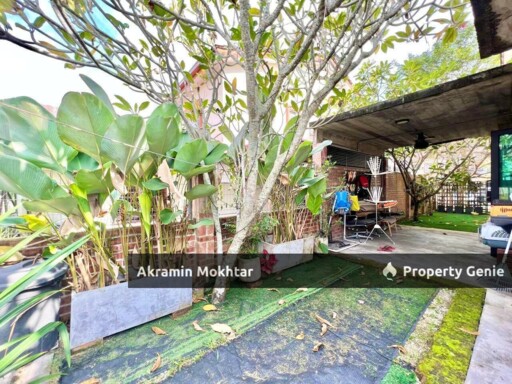 [Renovated] End Lot Double Storey, Taman Bukit Permata @ Batu Caves