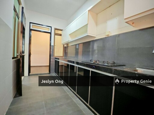 2-STOREY CLUSTER  at HORIZON HILLS (Golf East) FOR SALE