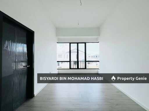 Corner Lot 2 Storey Terrace Nadira 2 Bandar Bukit Raja, Klang.