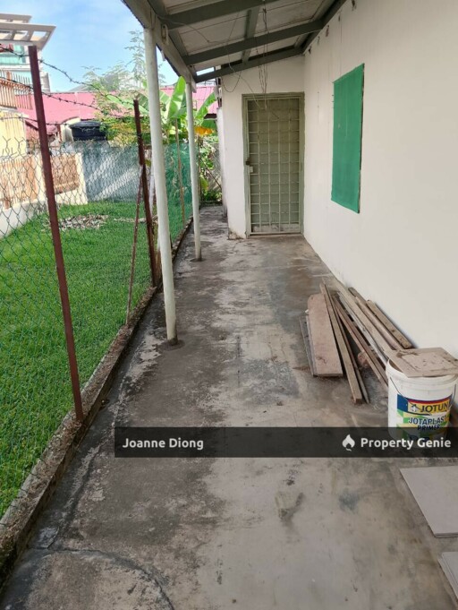 Sek 8 PJ Single Storey Link Bungalow