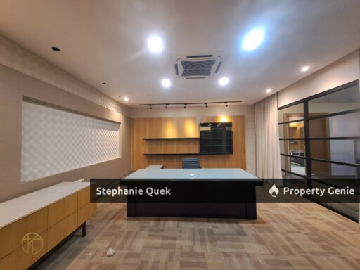 Port Klang 2.5 Storey Partial Furnished Office For Rent