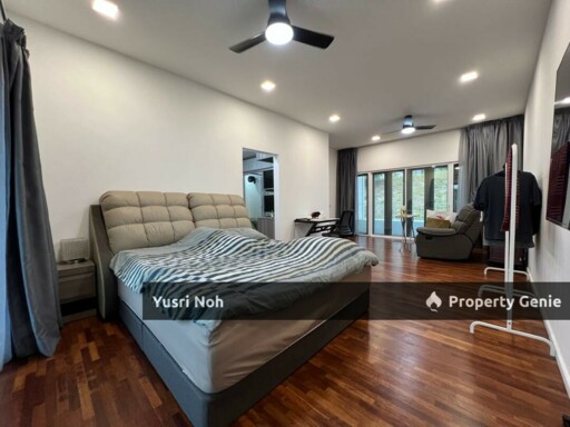 Endlot 3 Storey Camelia Tamansari Rawang - Facing Open