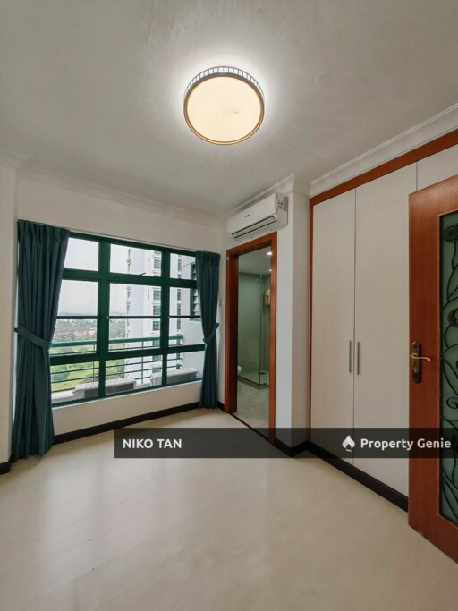 [GATED]The Straits View Condo Permas Jaya For Rent