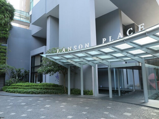 Lanson Place, Bukit Ceylon