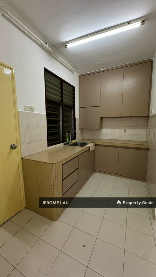 Below market Villa krystal 3 bedroom for sale
