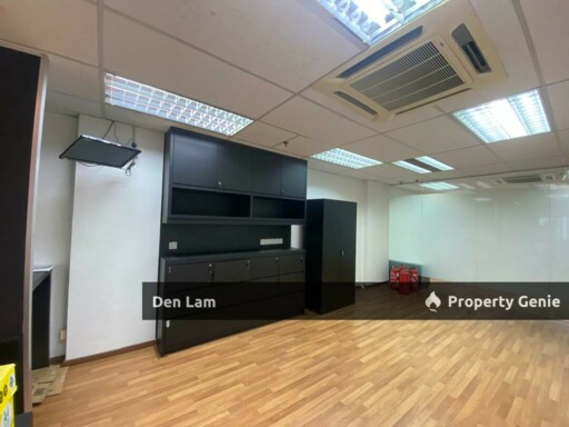 Megan Avenue 1 office KLCC For sale!! ROI 6%
