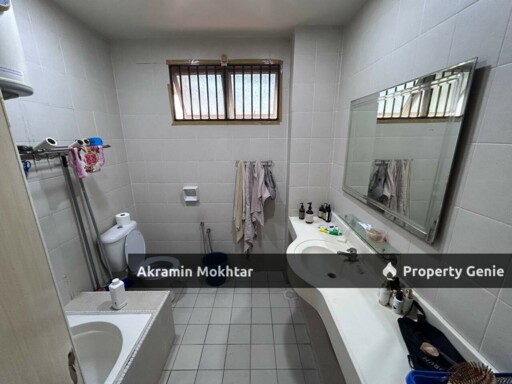 END LOT Double Storey Terrace Jalan Sepah Puteri, Kota Damansara
