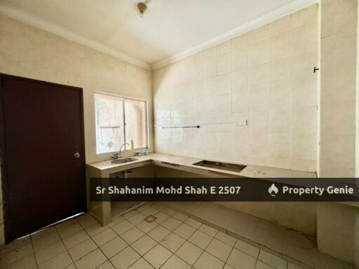 Taman Perindustrian UEP, Subang Jaya For Sale