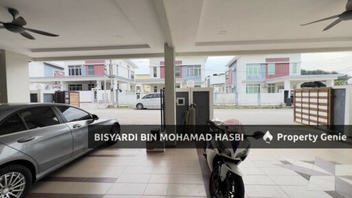2 Unit Sekali Side By Side 1 Owner Renovated 1.5 Storey Bungalow Taman Senawang Perdana, Senawang.