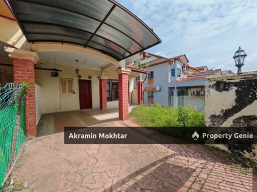 FREEHOLD & END LOT | BANDAR TUN HUSSEIN ONN 2 STOREY TERRACE