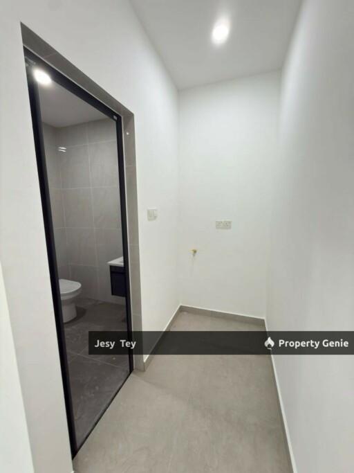 Taman Universiti Single Storey Terrace Corner Lot For Sales