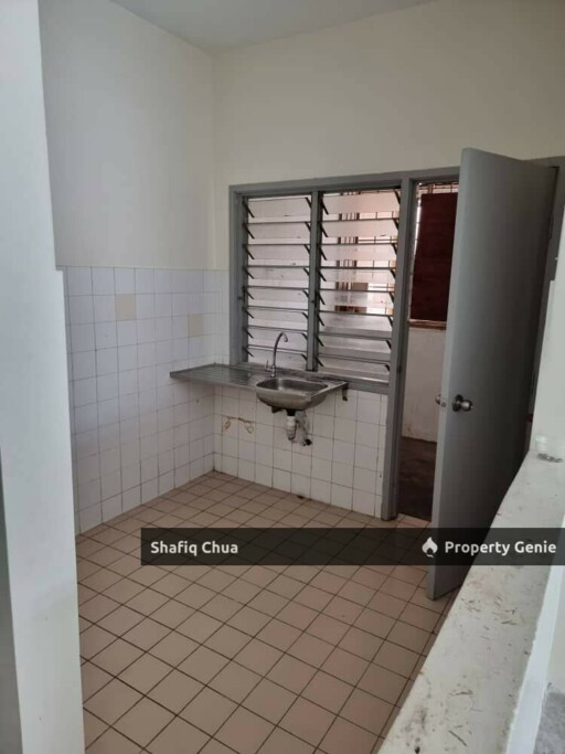 Ground Floor Unit Vista Seri Putra Apartment Bandar Seri Putra
