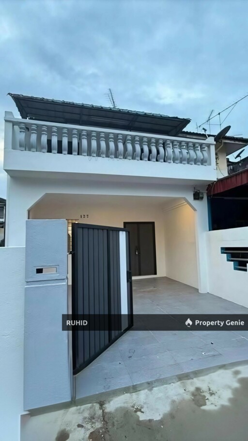 Renovated Freehold End Lot Double Storey Terrace House Taman Sri Muhibbah Kulai | 4 Bedroom