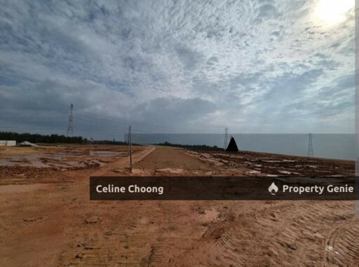 Meru/ Kapar Residential land