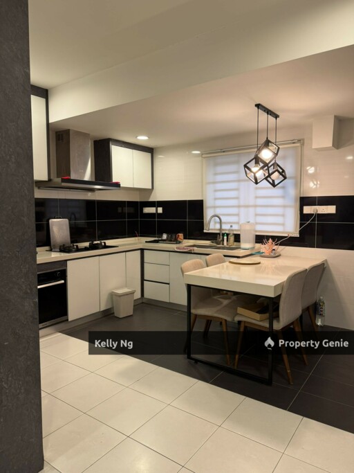 Double Sty Renovated Fully Furnished House At Akasia Botanic Klang For Rent