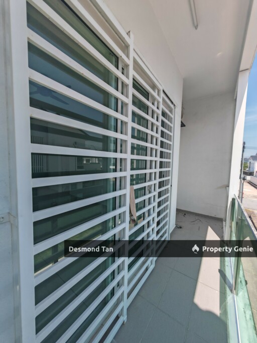 2 Storey Hijayu 3 Fellona, Hijayu 1, Suriaman , Sendayan ( End Lot & Full Loan 0% Down Payment )