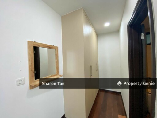 Hot Area Molek Regency 2 Parking 2 Bedroom Golf & Pool View Bath Tub