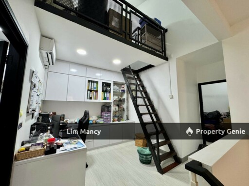 Seri Austinn Hills