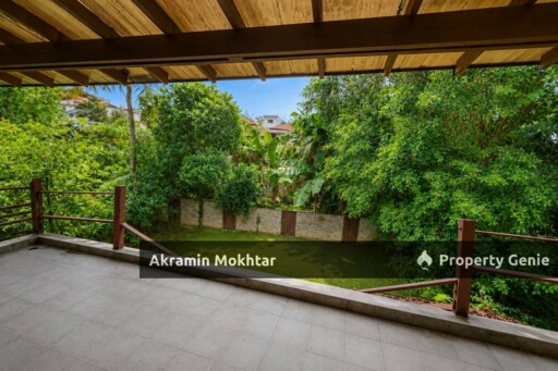 FREEHOLD & PARTIALLY FURNISHED | KG TUNKU SS1 PETALING JAYA – DOUBLE-STOREY BUNGALOW