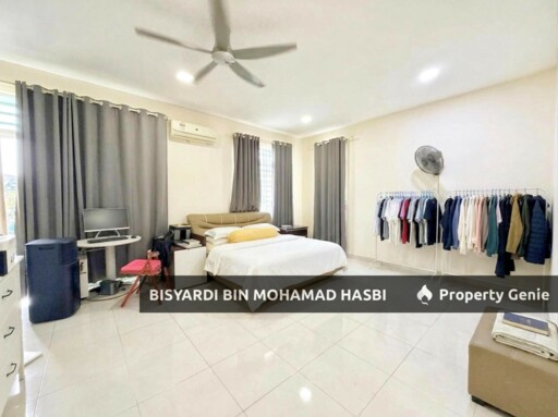 Freehold Open Title, Facing Open 2 Storey Bungalow Taman Senawang Perdana, Senawang N9.