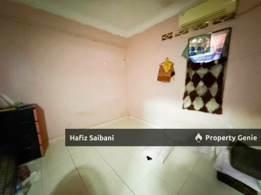 End Lot Single Storey Taman Bunga Melor Klang