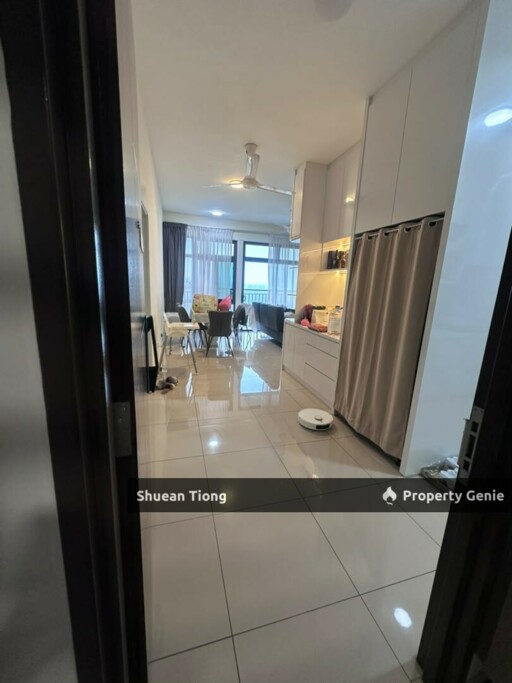 8scape Residence @ Taman Perling for Sale!!