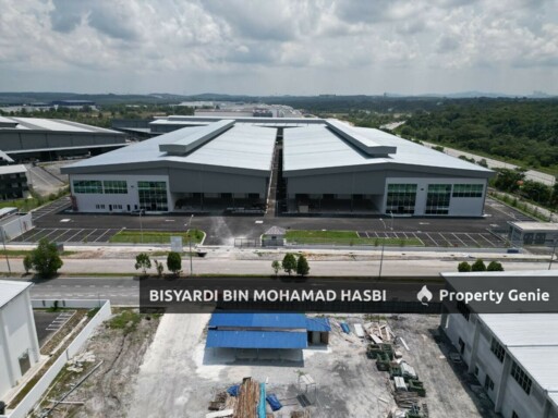 NEW DETACH FACTORY WAREHOUSE, BANDAR BARU ENSTEK NEGERI SEMBILAN .
