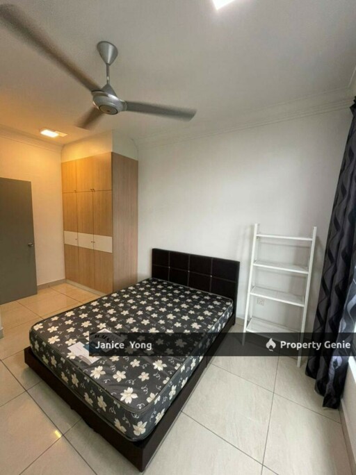 Golden Sands Seaview Residence