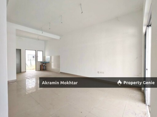 Double Storey Halya 2, Daunan Worldwide Puncak Alam