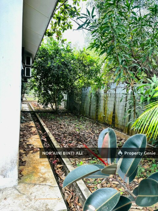 *2 UNIT FULLY FURNISED SEMI D SETINGKAT TAMAN SEPAT JAYA SG SOI KUANTAN*