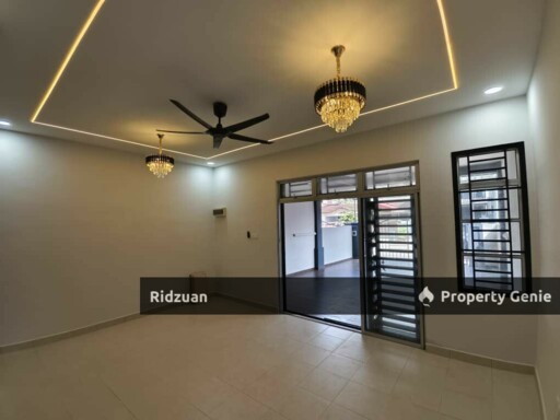 Double Storey House @ Bandar Pulai Jaya