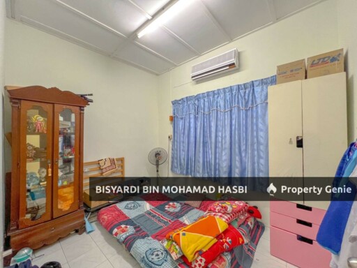 RENOVATED TOWNHOUSE (Upper Floor) TAMAN SAGA, AMPANG .