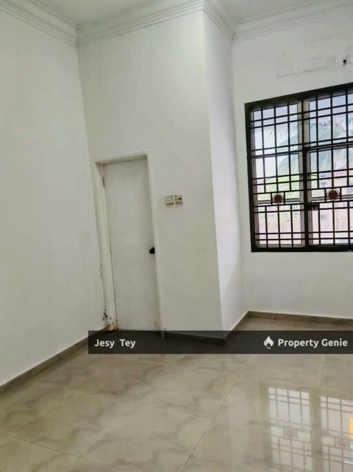 Nusa Bestari Single Storey Terrace House For Sales