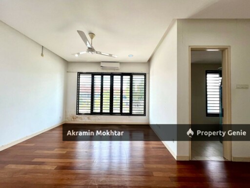 Freehold & Facing Open | Double Storey Superlinked House @ Tari 2, Alam Impian, Seksyen 35, Shah Alam For Sale